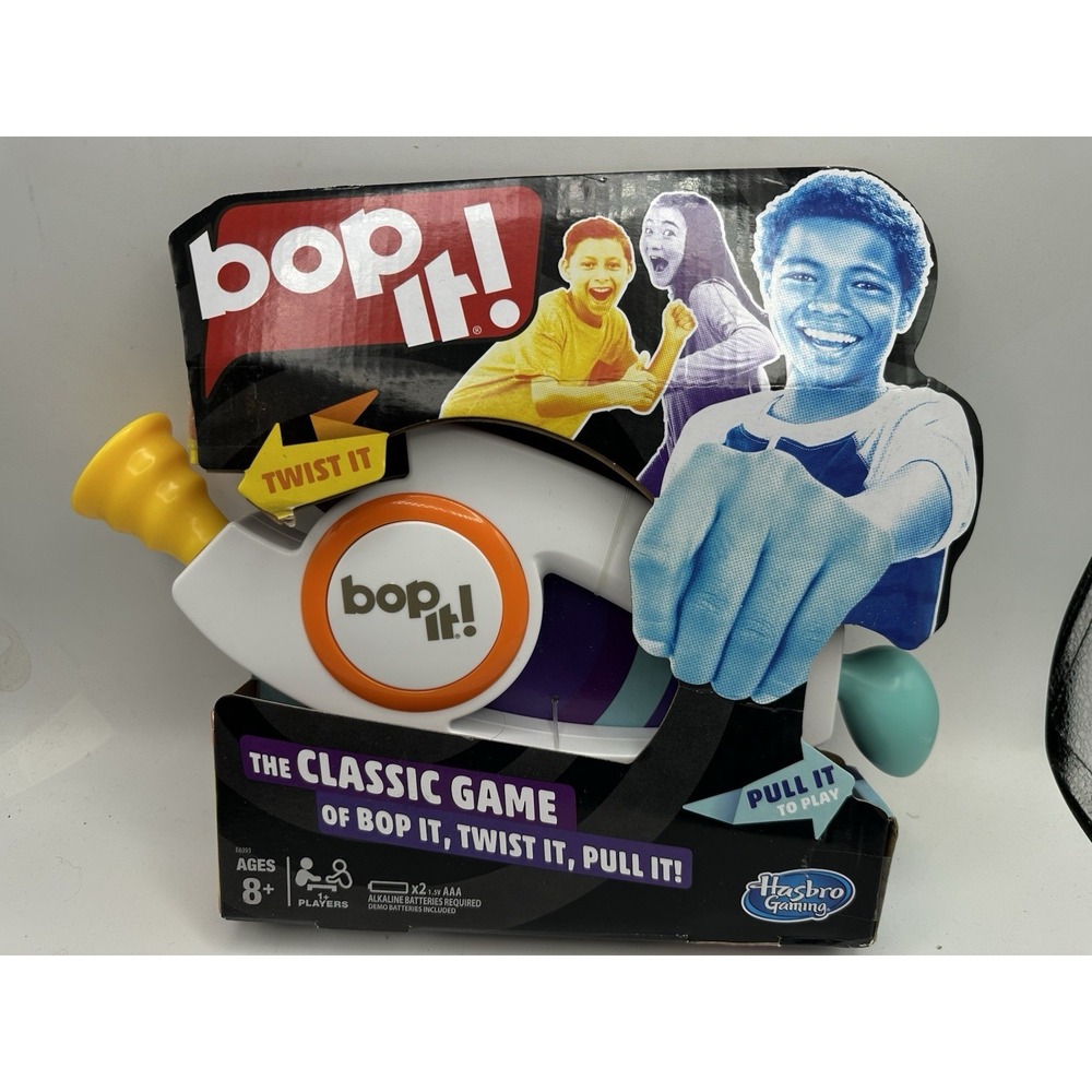 Hasbro Gaming Bop It! The Classic BOP IT-TWIST IT-PULL IT!! Electronic Game New!